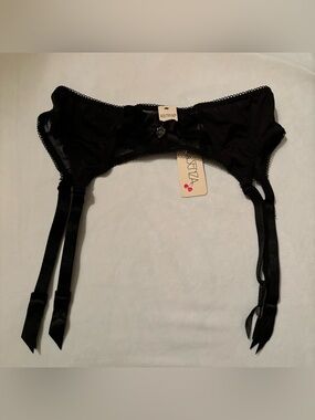 La Senza Black Lace Garter Belt - XS